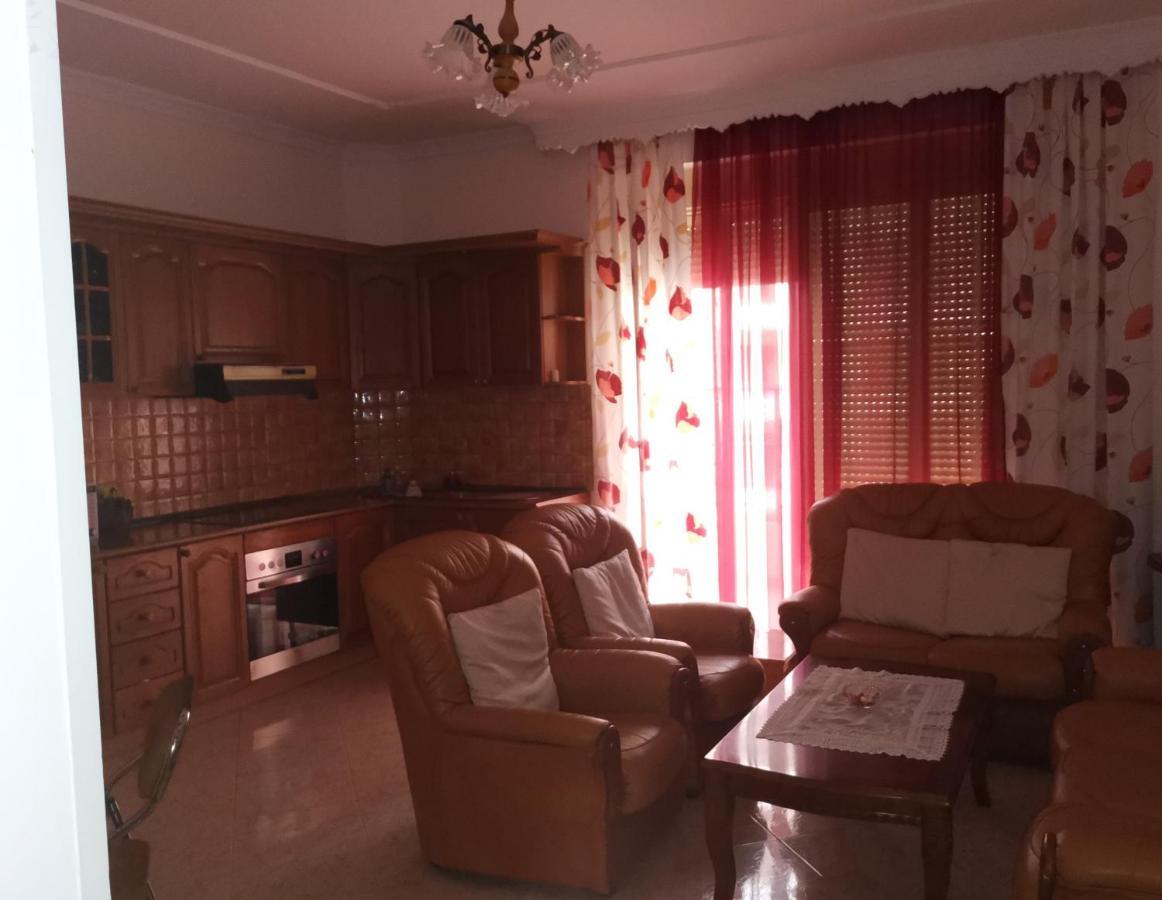 Home Vlorë 外观 照片