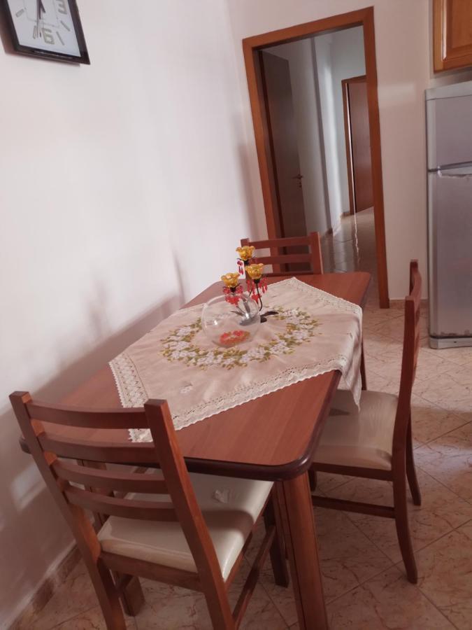 Home Vlorë 外观 照片